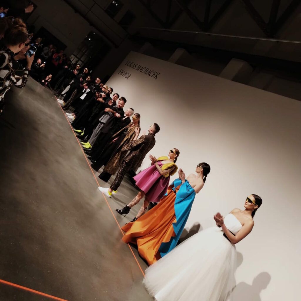 Mercedes-Benz Prague Fashion Week bezpečný průběh módní přehlídky